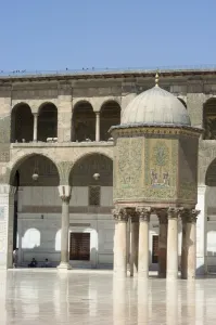 Images Dated 13th January 2000: Umayyad Mosque