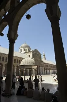 Images Dated 13th January 2000: Umayyad Mosque