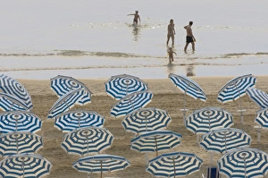 Paddling Prints: Umbrellas on the beach