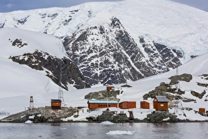 Paradise Bay Prints: The unattended Argentine Research Station Base Brown