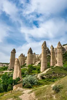 Love Prints: Unique rock formations rise in Love Valley