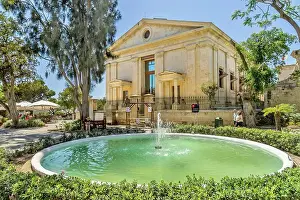 Water Fountain Prints: Upper Barrakka Gardens, with the Malta Stock Exchange behind the fountain