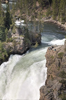 Viewing Point Prints: Upper Falls, Yellowstone River