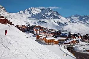 Leisure Activity Prints: Val Thorens ski resort, 2300m, in the Three Valleys (Les Trois Vallees)