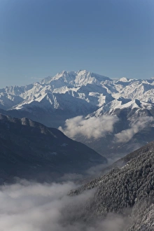 Images Dated 9th January 2009: Val Vigezzo (Vigezzo Valley) with Mount Rosa in the distance, Piedmont Region