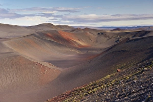 Images Dated 29th August 2009: Valagja Gorge, a bright-coloured volcanic fissure north-east of Mount Hekla volcano