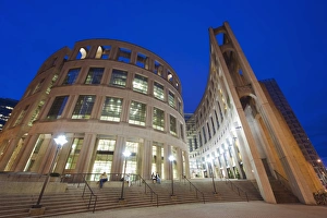 Images Dated 27th April 2009: Vancouver Public Library, designed by Moshe Safdie, Vancouver, British Columbia