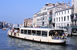 Vaporetto, Grand Canal