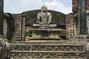 Vatadage, Quadrangle, Polonnaruwa, UNESCO World Heritage Site, North Central Province, Sri Lanka, Asia