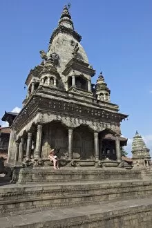 Images Dated 1st October 2010: Vatsala Durga Temple, Durbar Square, Bhaktapur, UNESCO World Heritage site