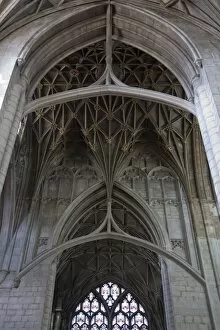 Images Dated 27th May 2009: Vaulting in the crossing roof with strainer arches, Gloucester Cathedral