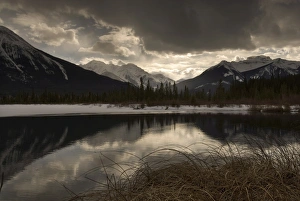 Images Dated 23rd February 2008: Vermilion Lakes, Banff National Park, UNESCO World Heritage Site, Rocky Mountains