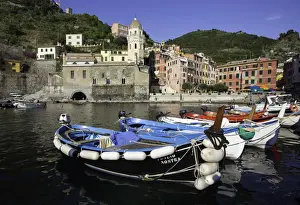 Vernazza, Cinque Terre, UNESCO World Heritage Site, Liguria, Italy, Europe