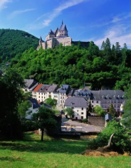 Images Dated 7th December 2006: Vianden Castle, Vianden Town, Luxembourg