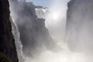 Images Dated 28th April 2008: Victoria Falls, UNESCO World Heritage Site, Zimbabwe, Africa