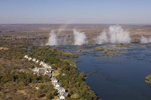 Images Dated 19th July 2007: Victoria Falls, UNESCO World Heritage Site, Zambesi River, on the border of Zambia