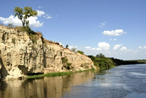 Uganda Prints: Victoria Nile River, Murchison Falls, Uganda, East Africa, Africa