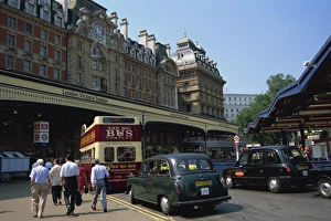Taxi Prints: Victoria Rail Station, London, England, United Kingdom, Europe