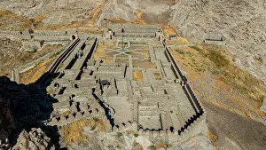 Territory Prints: View of Alinja castle showing the layout and surrounding landscape in Nakhchivan
