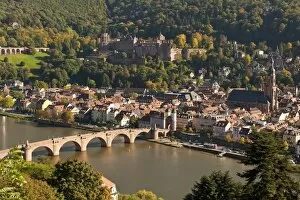Images Dated 6th October 2010: View of the Alte Brucke (Old Bridge), Neckar River Heidelberg Castle