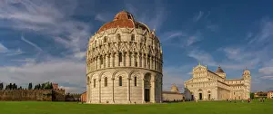 View of Baptistery of San Giovanni, Pisa Cathedral and Leaning Tower of Pisa, UNESCO World Heritage Site, Pisa, Province of Pisa, Tuscany, Italy, Europe