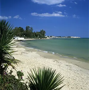 View along beach to the medina from the Sindbad Hotel, Hammamet, Cap Bon