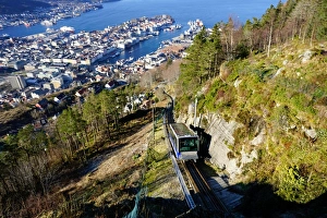 View of Bergen from Mount Floyen, Bergen, Hordaland, Norway, Scandinavia, Europe