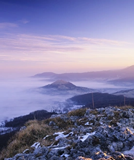 Images Dated 23rd December 2009: View from Breitenstein mountain to Limburg Castle, Weilheim, Swabian Alb, Baden Wurttemberg