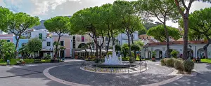 Outdoor Dining Prints: View of cafes and restaurants in Piazza Marina in Casamicciola Terme
