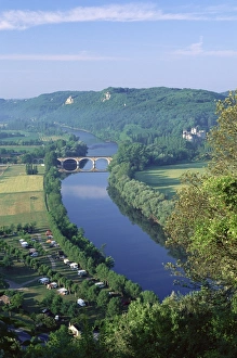 View from the castle to the Dordogne River, Beynac, Dordogne, Aquitaine, France, Europe