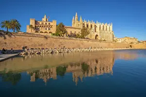 Spires Prints: View of Cathedral-Basilica de Santa Maria de Mallorca from Passeig Maritime