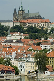 Images Dated 16th January 2000: View from Charles Bridge overlooking Mala Strana, Prague, UNESCO World Heritage Site