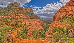 Sedona Gallery: View of Chicken Point from the end of the High On The Hog Trail in Sedona, Arizona