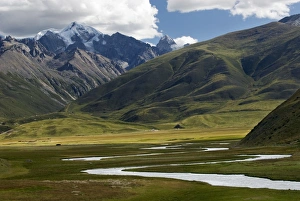 View of Chola Shan, Manigango, Sichuan, China, Asia