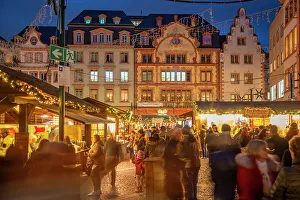 View of Christmas Market in Domplatz, Mainz, Rhineland-Palatinate, Germany, Europe