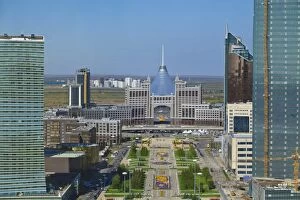 Images Dated 31st August 2011: View of city looking towards Khan Shatyr Entertainment Center, Astana, Kazakhstan, Central Asia