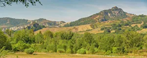 Emilia Romagna Prints: View of countryside towards San Leo, Province of San Rimini, Emilia-Romagna, Italy, Europe