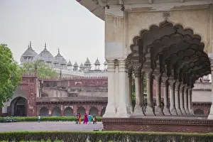Mughal Prints: View of the courtyard of the Taj Mahal
