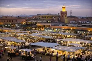 Images Dated 5th October 2010: View over Djemaa el Fna at dusk with foodstalls that are set-up daily to serve tourists