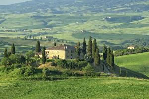 Val Dorcia Prints: View to farmhouse in rolling hills