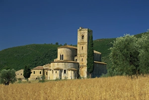 View across field to the abbey of Santo Antimo