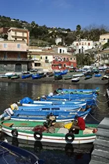 Images Dated 5th March 2008: View over fishing harbour, Santa Maria La Scala, Sicily, Italy, Mediterranean, Europe