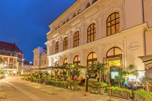 Cultural Landmark Prints: View of Grand Central Hotel and restaurant at dusk, Oslo, Norway, Scandinavia, Europe