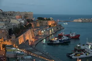 Quay Collection: View of the Grand Harbour from Barracca Gardens, Valletta, Malta, Mediterranean, Europe