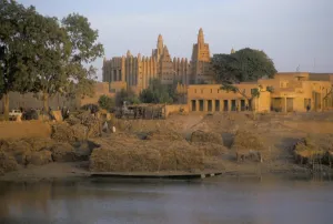 Western Africa Prints: View of Grande Mosque from across the river, Mopti, Mali, Africa