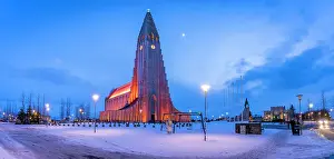 Wonderland Prints: View of Hallgrimskirkja church illuminated at dusk in winter, Reykjavik, Iceland