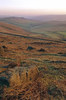 View towards Hathersage Moor, Peak District National Park, Stanard Edge