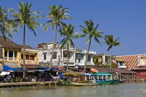 Images Dated 29th December 2009: View of Hoi An, UNESCO World Heritage Site, Hoi An, Vietnam, Indochina
