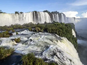 View of Iguacu Falls (Cataratas do Iguacu), UNESCO World Heritage Site