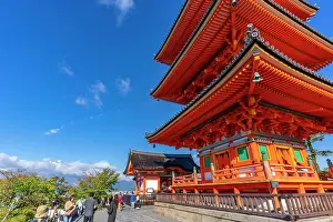 Higashiyama Prints: View of Kiyomizu-dera Sanjunoto (Three Story Pagoda) at Kiyomizu-dera Temple